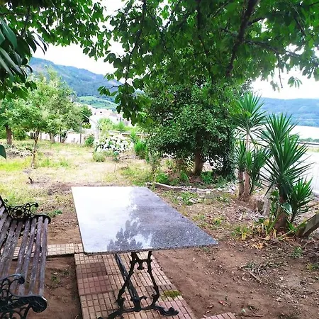 Hébergement de vacances Vila Maria Castrelo de Mino